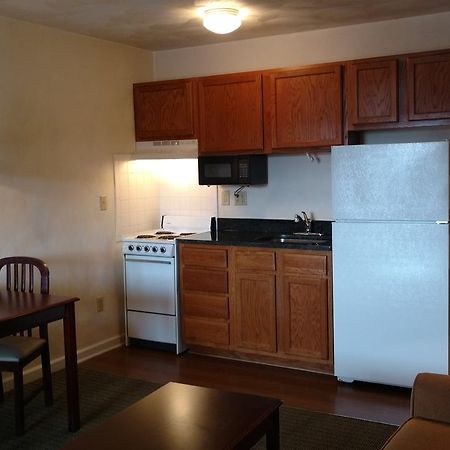 Affordable Suites Charlottesville Extérieur photo