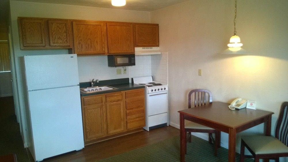 Affordable Suites Charlottesville Extérieur photo