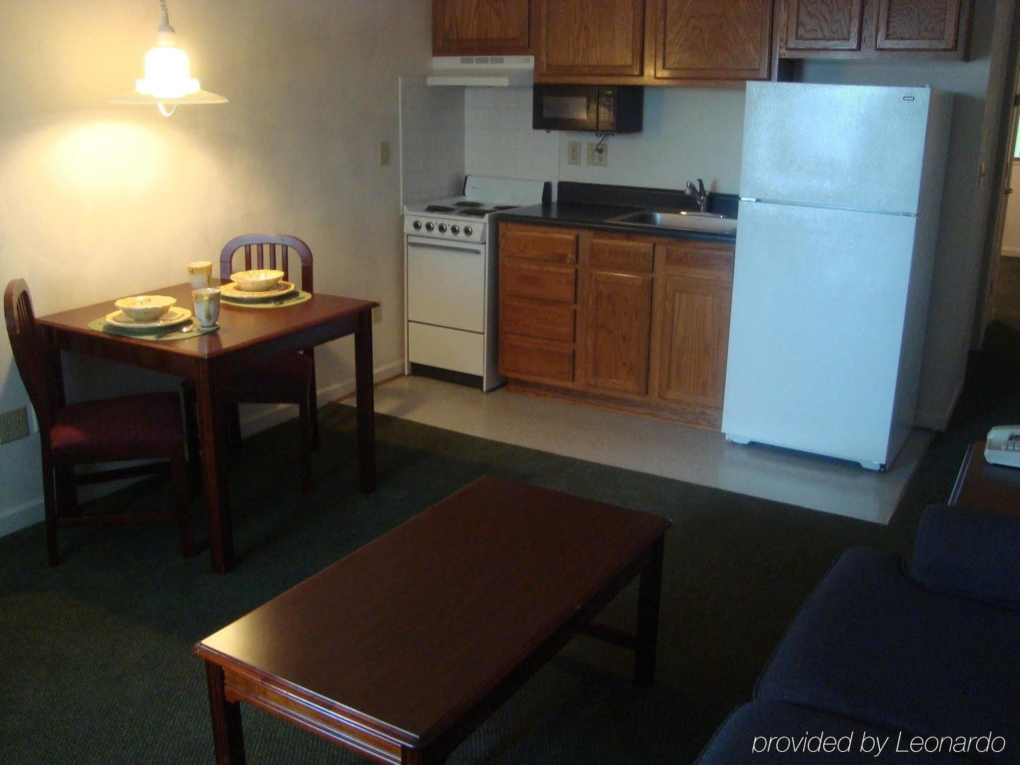 Affordable Suites Charlottesville Chambre photo